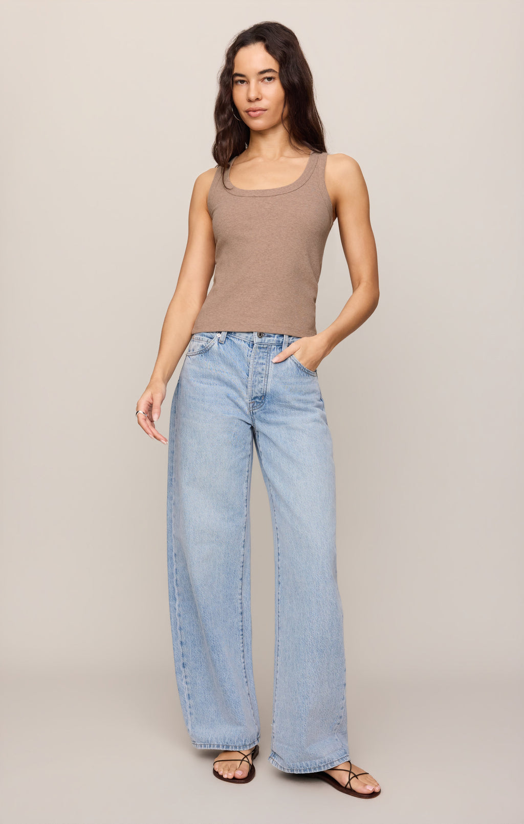 Rowe Rib Scoop Tank